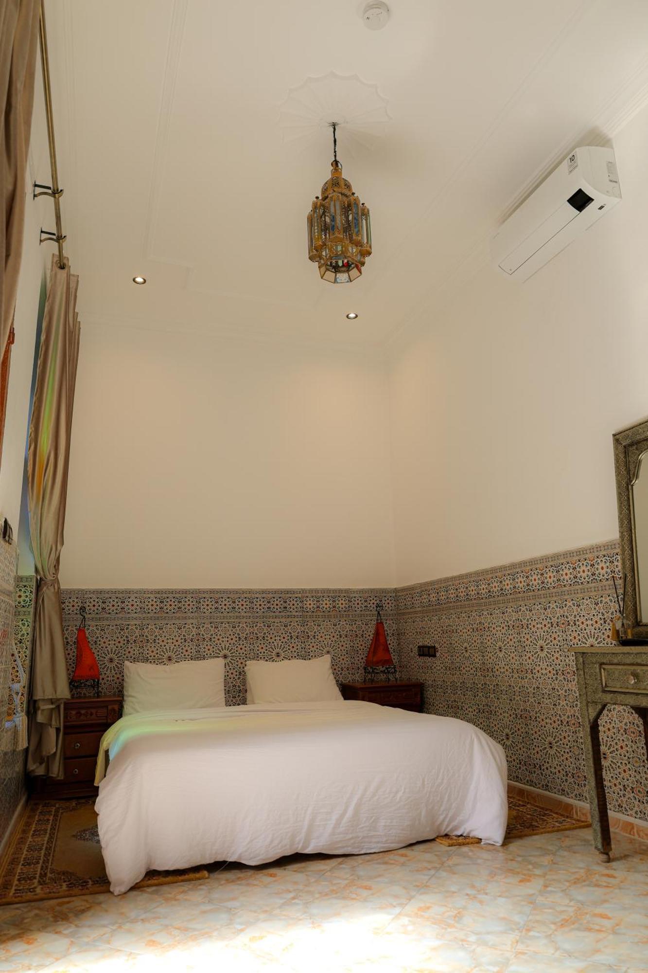 Riad Dar Al Fassia Oujda Cameră foto